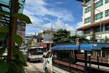 Hotel Vang Vieng Green