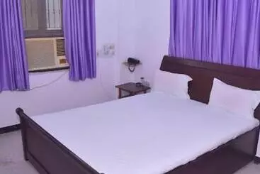 Hotel Gangaram & Guest House Bhuj
