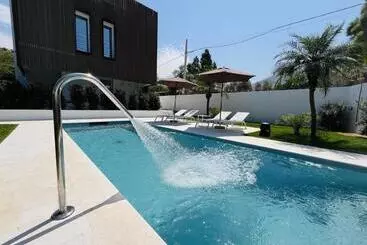 ベッドアンドブレックファースト Marina Boutique Rooms