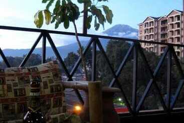 호텔 Arusha Backpackers