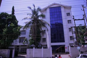 Hotelli Oyo Rooms Ganeshguri Kahilipara Road
