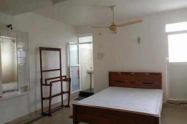 Pension Serendib Guest Inn