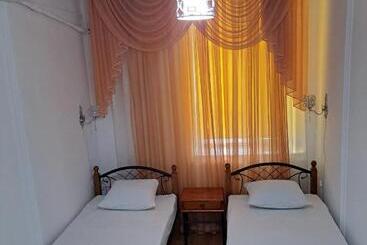 هتل гостиничный комплекс Raxan