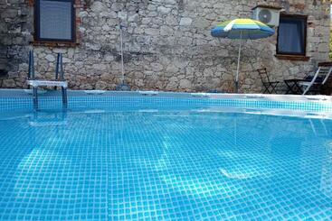 ペンション мехса