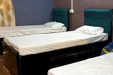 旅馆 Rudra Home Stay Paying Guest House