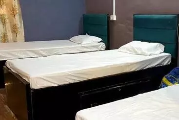 Cămin Rudra Home Stay Paying Guest House