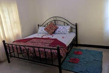 Karatu Bed And Breakfast