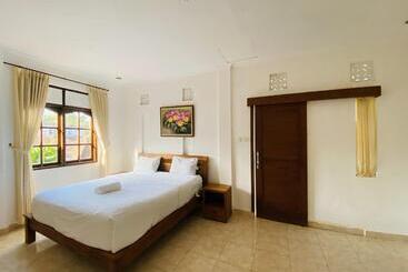 膳宿费 Sang Ayu 2 1br At 3br Villa