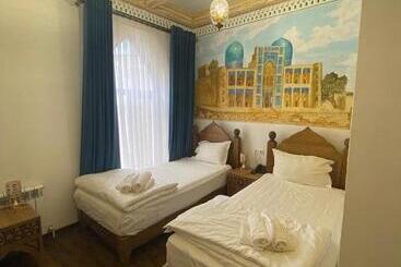 פנסיון Xadijam Terrace