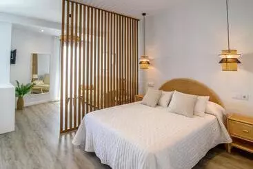 ホテル Antonella Suites