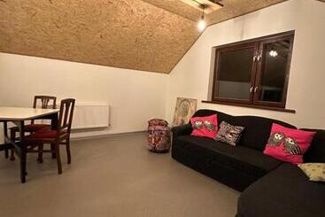 هاستل Rama Space