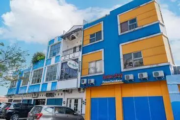 Hotel Oyo 94133 Homestay Puspa Gemilang Syariah