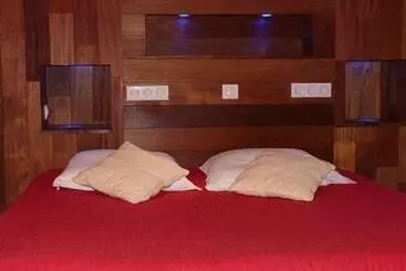 Majatalo La Suite Du Paysan