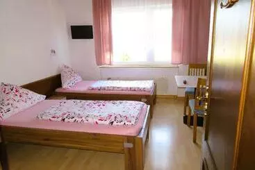 Pensionat 4easy Unterkünfte Gorxheim