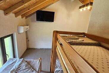 конна база югла