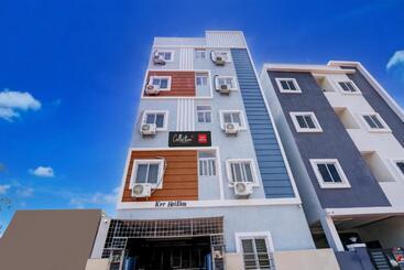 Super Hotel O Adibatla