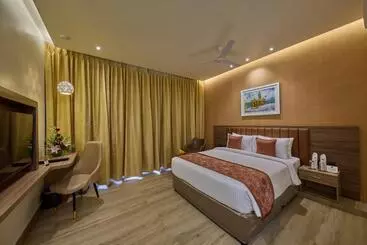 Hotelli Grand Continent Mysore A Sarovar Portico Affiliate