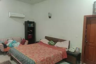 Pensión Noor Villa