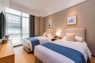 肇庆英诺丽景酒店七星岩东门店