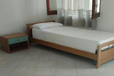ベッドアンドブレックファースト Two Room Apartment With Swimming Pool And Breakfast Included 2 Km From Tropea
