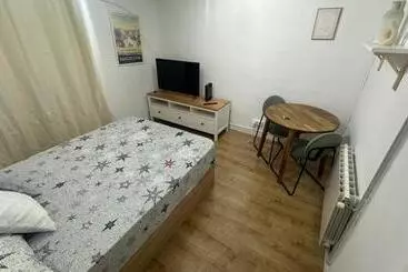 پانسیون Hostal Matt