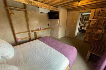 تختخواب و صبحانه Les Chambres De Laurette