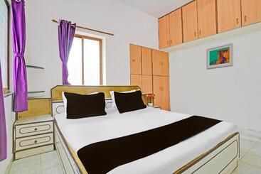 Oyo 82458 Hotel Shivshakti