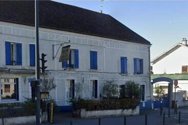 Pensione Chambres à Louer Dans Maison