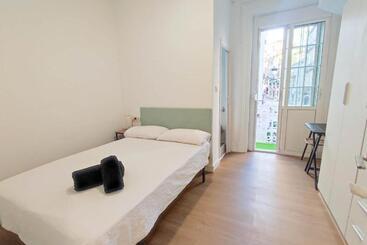 ペンション Hostal Airiños De Vigo