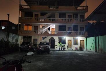 Pensionat Hostal Everest