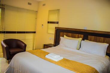 تختخواب و صبحانه Fidelity Lodgings