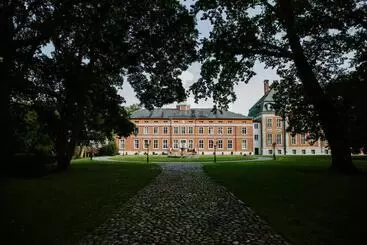ベッドアンドブレックファースト Schloss Karow