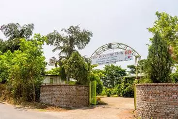 Hotelli The Riverine Stay By Igatpuri