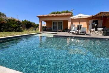 ベッドアンドブレックファースト Suite De Charme So Chic So Romantic