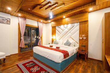 Jannat Resort And Spa Manali A Centrally Heated Himalayas View Resort