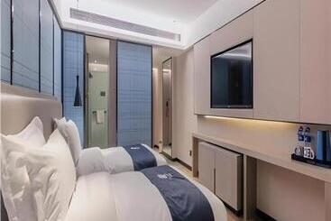 Echarm Hotel Wuhan Huangpi Xiangyang Avenue