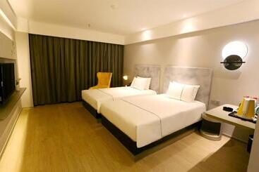 Magnotel Huayin Huashan Scenic Spot