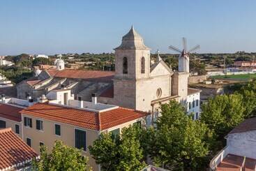 Petit Hotel Sa Torre Des Sol