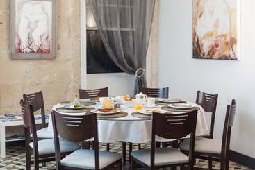 Petit Hotel Sa Torre Des Sol