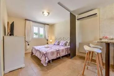 Majatalo Villa Fortuna   Apartamentos у Estudios Para Vacaciones Con Piscina Común, Calpe