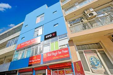 Oyo Hotel Dazzle Inn Prime