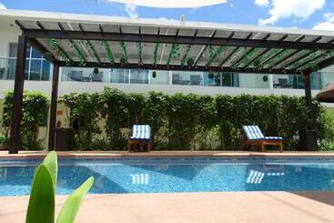 هتل Villa Escondida Campeche