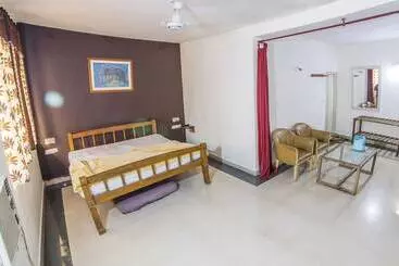 Hotel Ark Residency