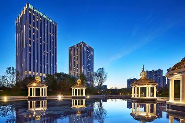ホテル Wanda Realm Resort Harbin Songbei
