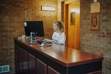 Motelli Falls View Inn