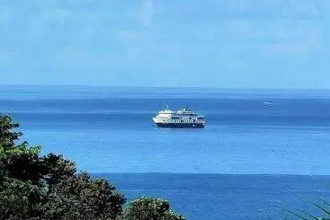 ベッドアンドブレックファースト Ocean And Forest View Manolo Cabins