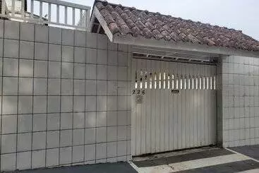 簡易ホテル Suites Ubatuba Praia Da Lagoinha