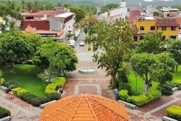 هتل Condo Mangos By Trvl2hm