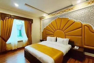 هتل Mughal Mahal