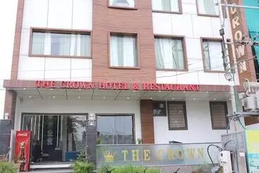 ホテル The Crown